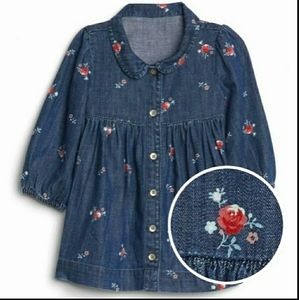 NWOT GAP denim dress baby 0-3M